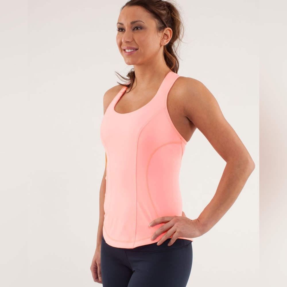 2/$30 Lululemon Cardio Kick Tank Bleached Coral Size 4 - Picture 1 of 9
